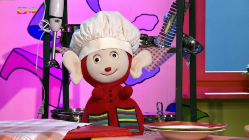 Filípek si hraje na kuchyňského robota + obrázky a losování na téma “baletka” + rozloučení