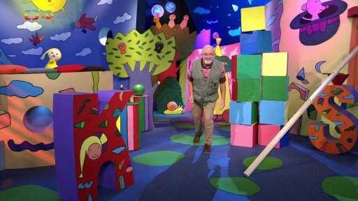 František si přeje udělat z jedné školky dvě, děda přání plní, ale…