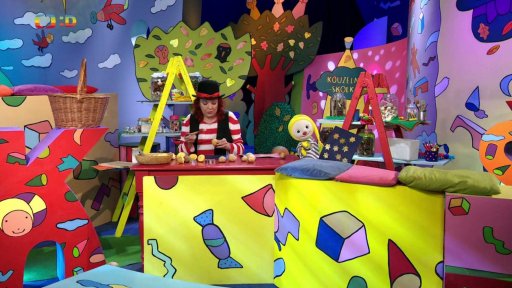 Hotové obrázky z bramborových tiskátek + rozloučení