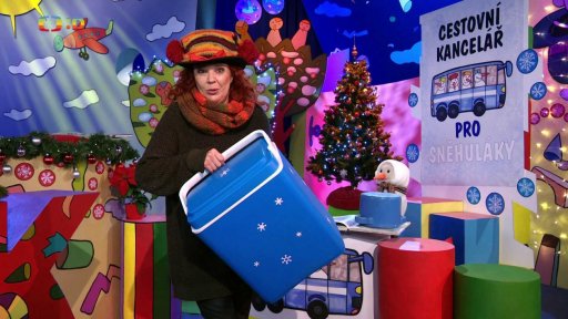 Majda přináší sněhulákovi cestovní ledničku, aby se u moře neroztekl + rozloučení