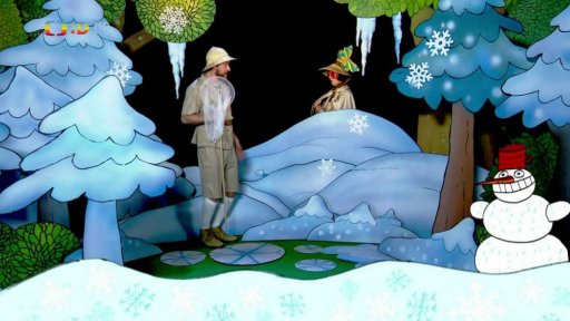 Polapil chtěl chytit motýlka, ale místo toho chytil Pipetu, která měla na klobouku ozdobu.