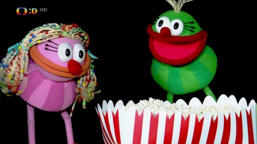 Muf a Fámula se cpou popcornem a pouštějí další příběh, tentokrát o tom, jak si Tryskáček otvírá vlastní sýrový obchod.