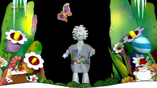 Otylka vesele poletuje s Pipovým motýlkem, Pip na ni volá, ať mu ho vrátí, Otylka ho navádí, ať se za ní vznese a odhodí všechny starosti ve stavu beztíže...