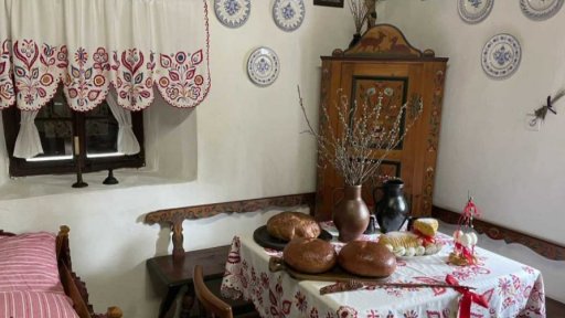 Jaro na vsi ve skanzenu Přerov nad Labem