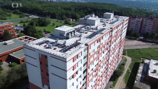 Jak vyrobit a sdílet energii v domě na sídlišti