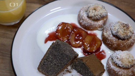 Sváteční podzimní snídaně