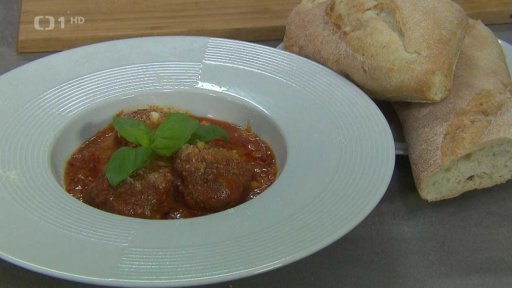 Masové kuličky s třemi druhy sýra