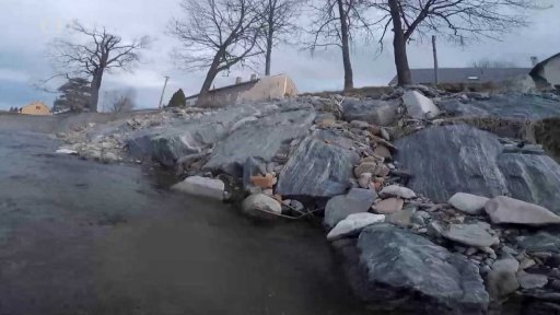 Populace ryb v rozvodněných řekách