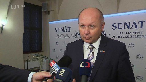 Senát vrátil sněmovně lex OZE III