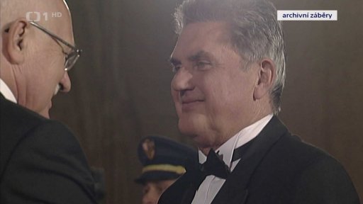 Zemřel Vladimír Válek