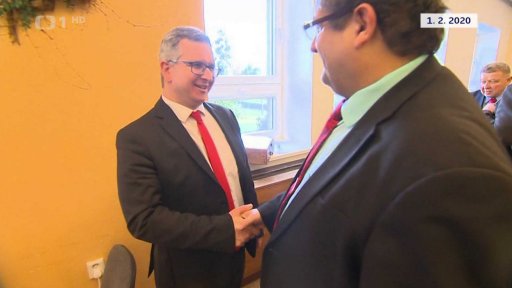 Debaty o postizích za propagaci komunismu