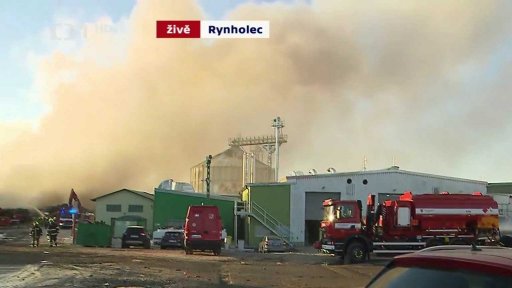 Příčina požáru skládky plastů