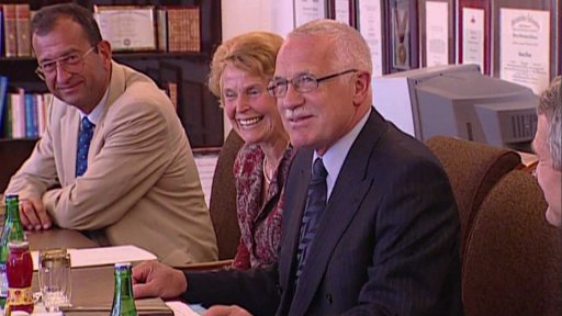 Zemřel psychiatr Cyril Höschl