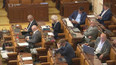 Zákaz tlumičů tématem pro poslance