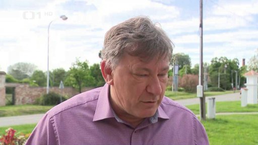 Bouřlivé jednání o odvolání ředitele školy na Břeclavsku