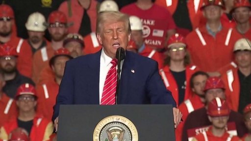 Trump plánuje zdvojnásobit cla na ocel a hliník