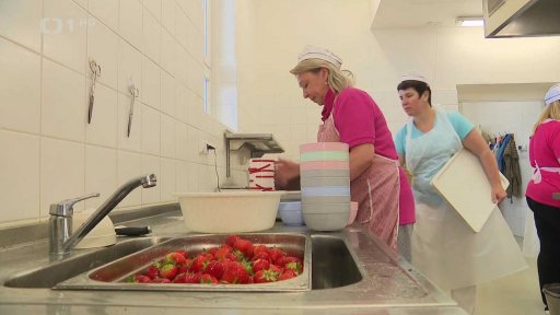 Školní jídelny čekají změny