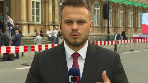 Volební účast a nálada ve štábech