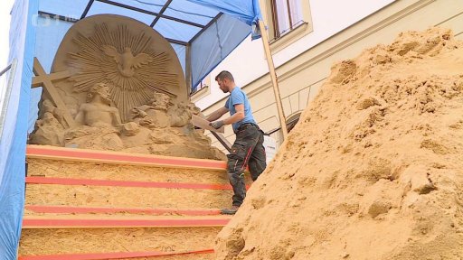 Oprava olomouckého sloupu Nejsvětější trojice