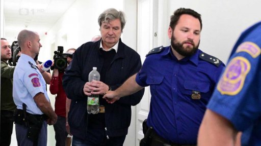 Jansta zůstává ve vazbě