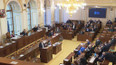 Pokuta za zapomenutou zbraň ve Sněmovně