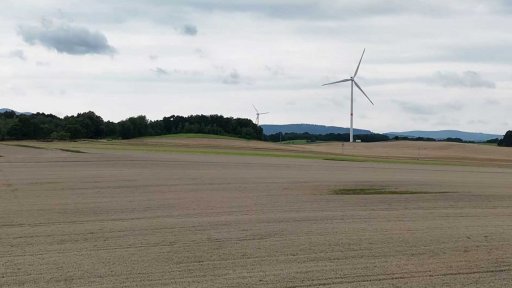 Nesouhlas místních s větrnými elektrárnami v Rychlebských horách