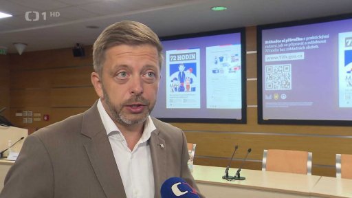 Růst platů státních zaměstnanců