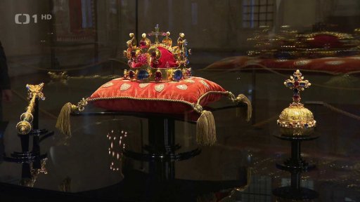 Výstava korunovačních klenotů pro školy