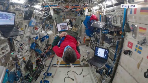 České experimenty na ISS