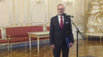 Vláda Petra Fialy podala podle Ústavy demisi