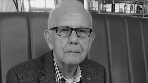 Zemřel Jaroslav Vostrý