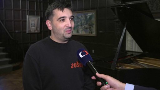 Nadčasový Mucha ve Washingtonu