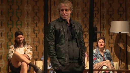 Inscenace Komuna v Činoherním klubu