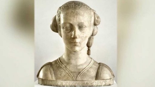 Falešná bustu od Donatella