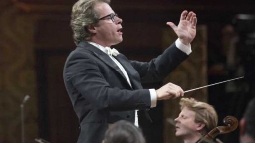 Jakub Hrůša jako nejlepší dirigent roku