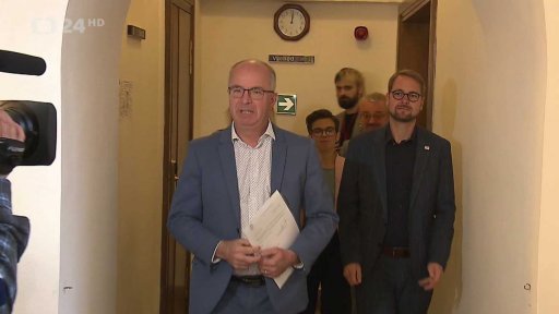 Spor mezi P. Pavlem a A. Babišem