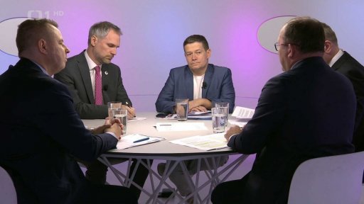 Trojvládí na obzoru - 2. část