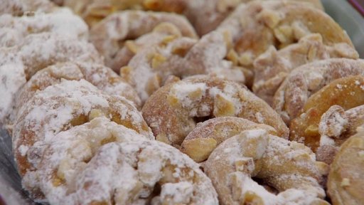 Lomnické ořechové kroužky