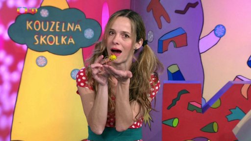 Filípek se směje, lechtá ho zlatá bleška plnící přání…