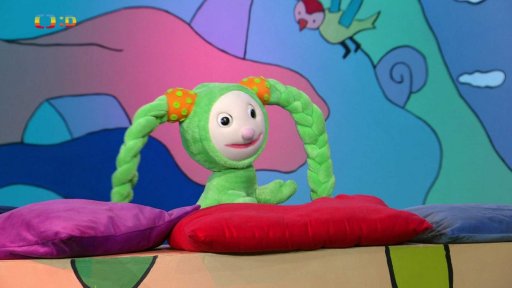 Fany má veselou náladu a chce se svézt něčím strašně neobvyklým. Matouš to zařídí…