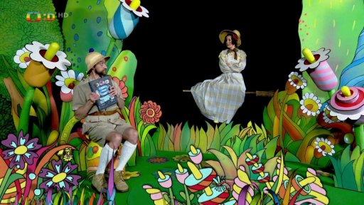 Žán Pól usmíří Pipetu - daruje jí knihu Kolik smyslů máš?, kterou mu pro ni sehnala Drsňačka.