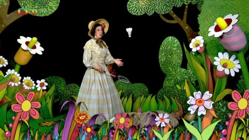 Pipeta hraje s Polapilem badminton, ale košíček je velmi rozpustilý, a tak za ním Polapil běhá přes celý Palouček, doslova přes hory přes doly. A pak je celý unavený. Sportu zdar!