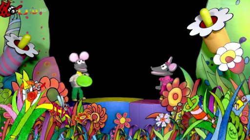 Tryský vyrábí pro Tryskáčka speciální věneček, ale on jí zkazí radost. Tak mu to nakonec lehce oplatí.