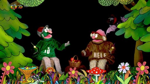 Jů a Hele v klidu popíjejí limonádu, když tu najednou přiletí Mufopýr, a to znamená, že na Paloučku bude zase veselo.