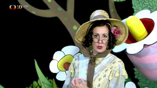 Teta Pipeta kurýruje Polapila.