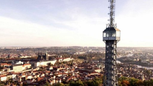 Letní soutěž Uložte ovečky na Petřínské rozhledně