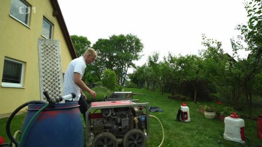 Čištění domu a jeho okolí