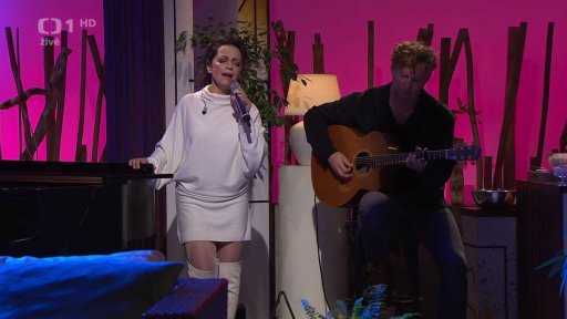 Lucie Bílá - 1. vstup