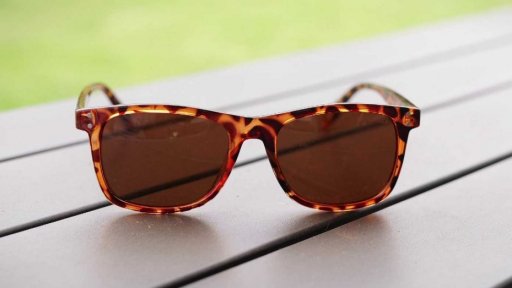 Chráníte si správně oči při řízení?