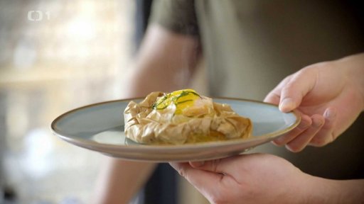 Losos s pomeranči v papilotě